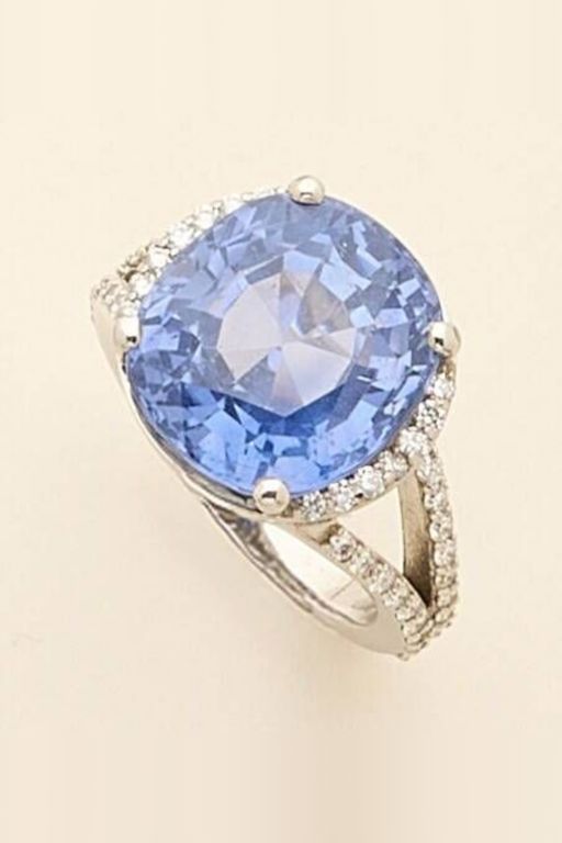 18k Gold Sapphire and Diamond Ring