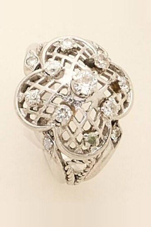 18k Gold Diamond Ring
