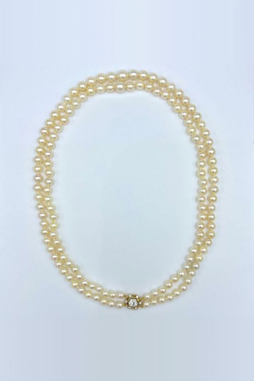 18k Gold Pearl and Diamond Necklace