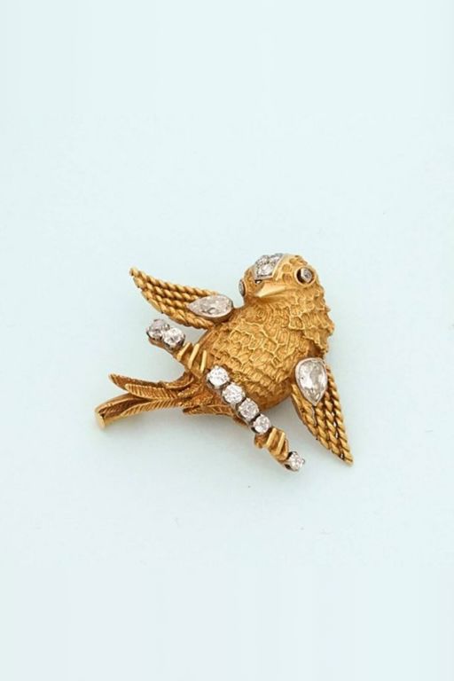 18k Gold Diamond Brooch
