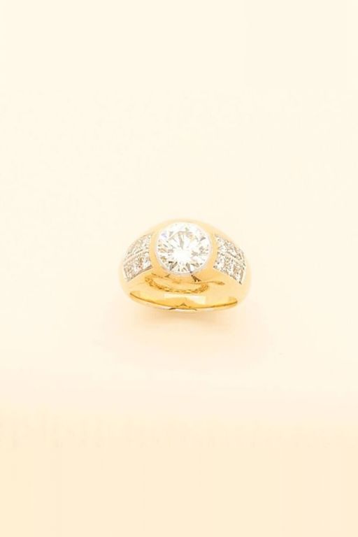 18k Gold Diamond Ring