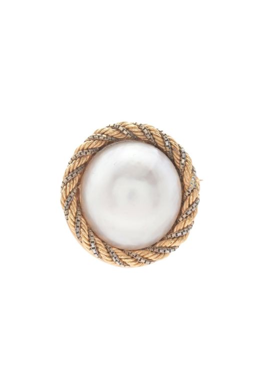 18k Gold Pearl Brooch