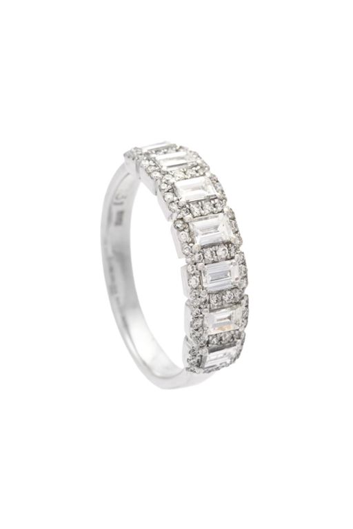 18k Gold Diamond Ring
