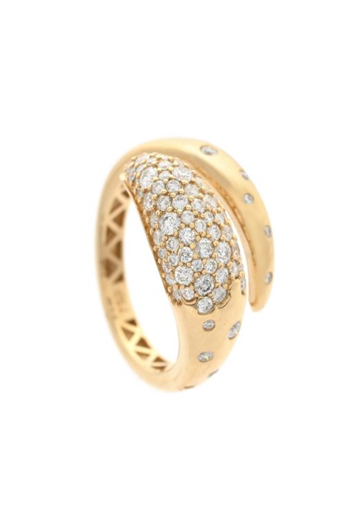 18k Gold Diamond Ring