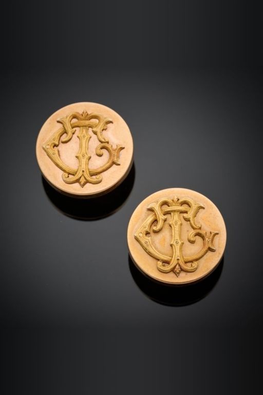 Pair of 18k Gold Cufflinks
