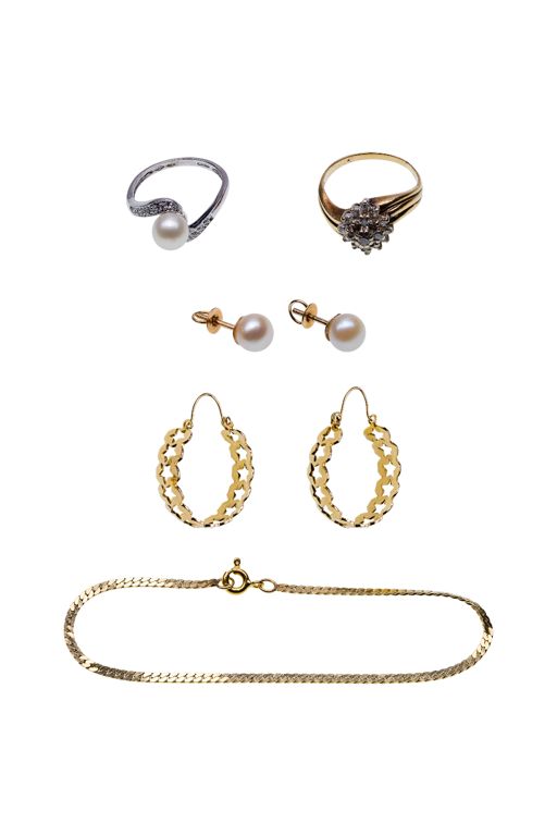 14k and 10k Gold Diamond and Pearl Jewelry Set