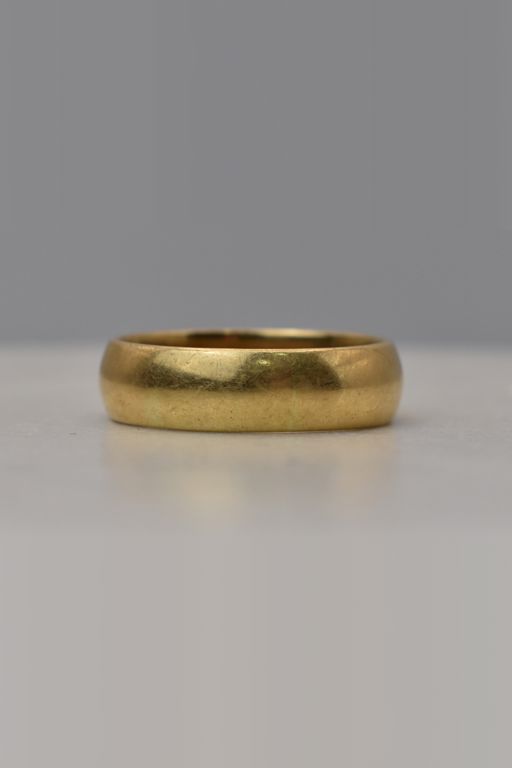 18k Gold Wedding Band