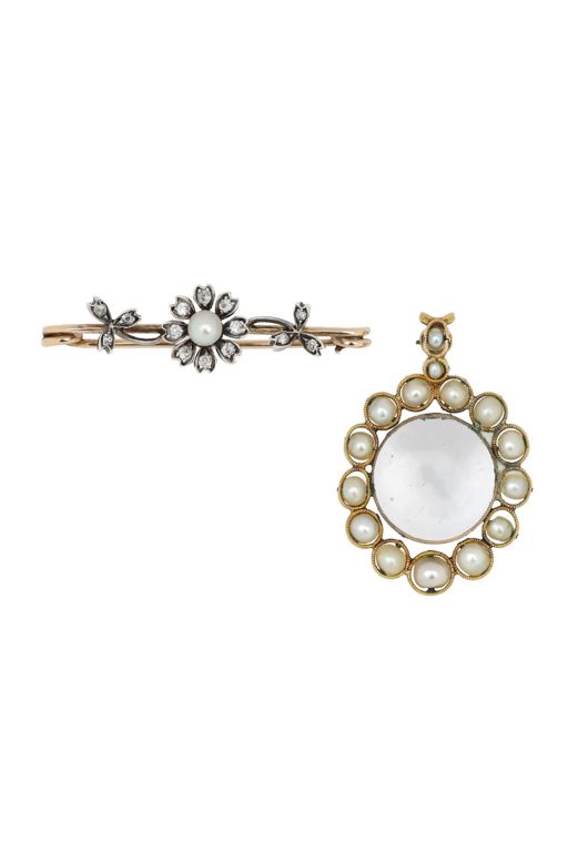 Gold Pearl and Diamond Jewelry Set