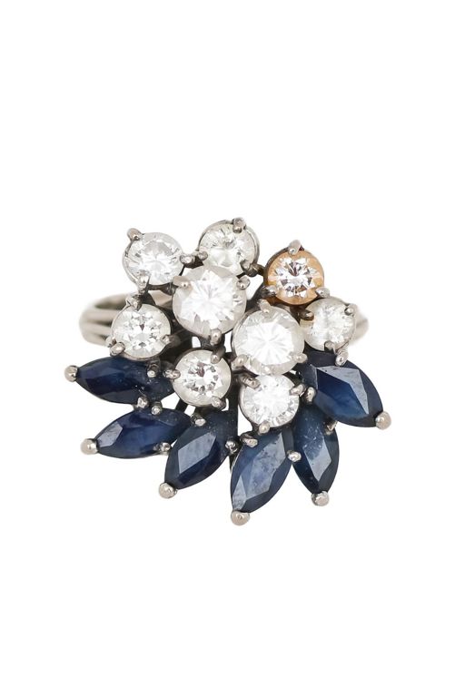 18k Gold Diamond and Sapphire Ring