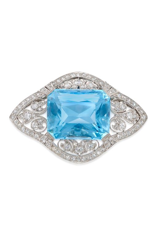 Platinum and Gold Aquamarine Pendant Brooch