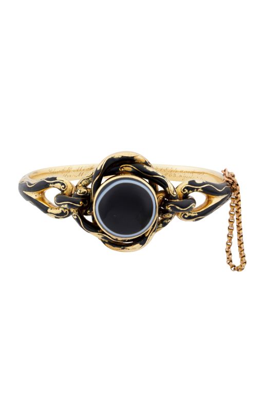 Yellow Gold Enamel and Agate Mourning Bracelet