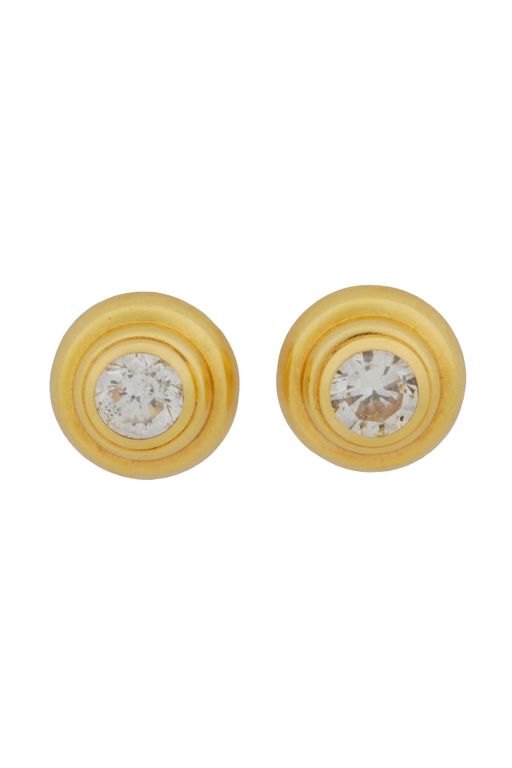 18k Yellow Gold Diamond Stud Earrings