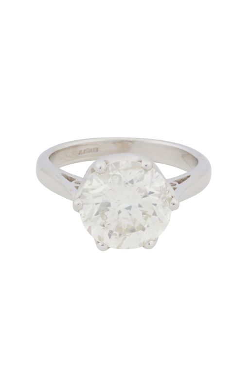 Platinum Diamond Solitaire Ring