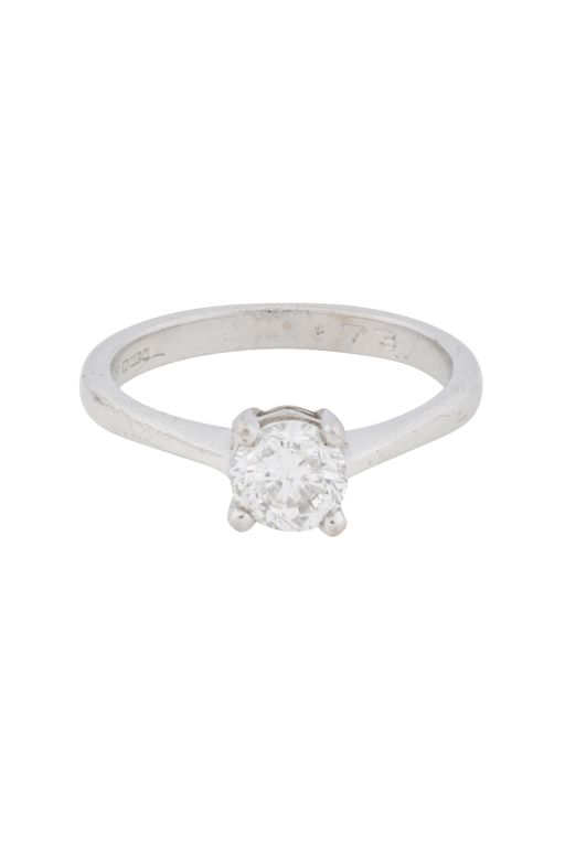 18k White Gold Diamond Solitaire Ring