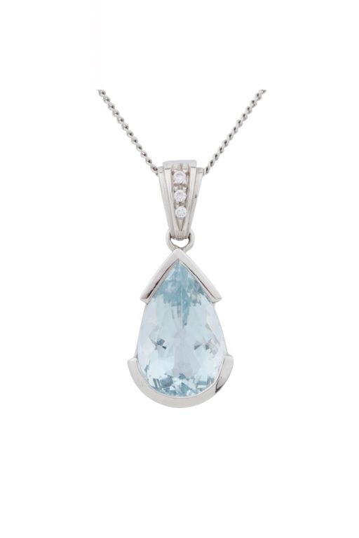 18k Gold Aquamarine and Diamond Pendant Necklace