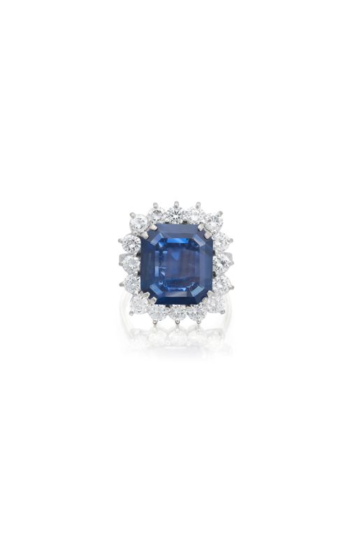 18k Gold Sapphire and Diamond Ring