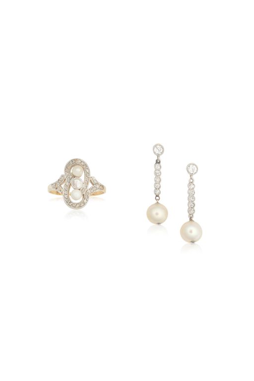 Gold, Platinum Pearl and Diamond Jewelry Set