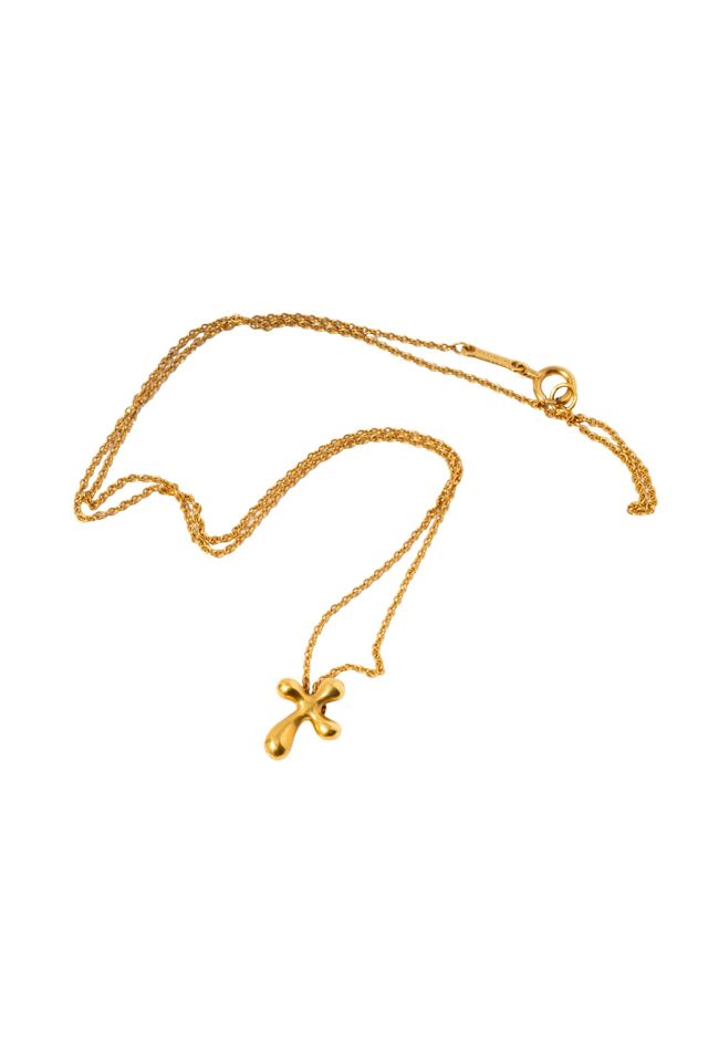 18k Yellow Gold Cross Pendant Necklace