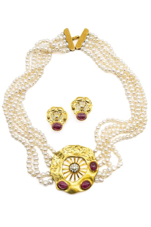 18k Gold Diamond, Tourmaline and Pearl Jewelry Set