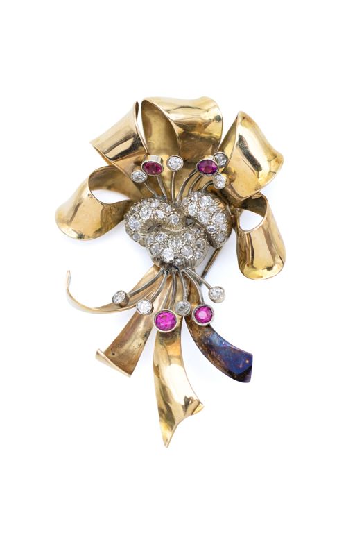18k Gold Diamond and Ruby Ribbon Brooch