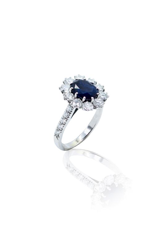 18k White Gold Sapphire and Diamond Ring