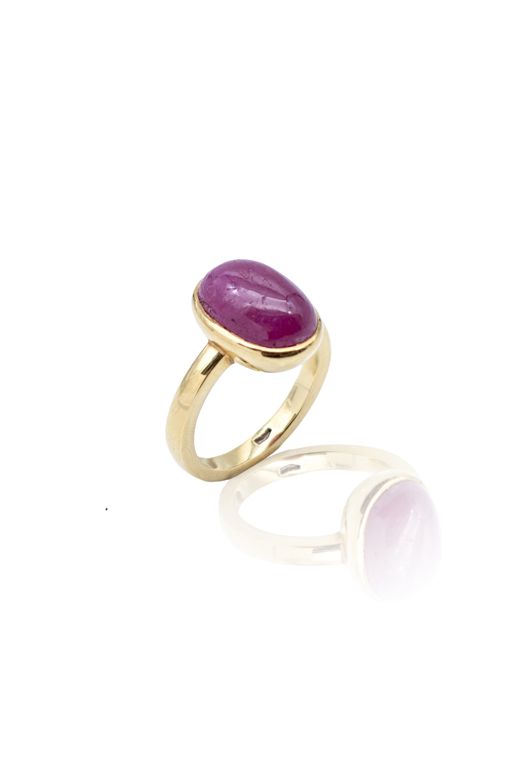 18k Yellow Gold Ruby Ring