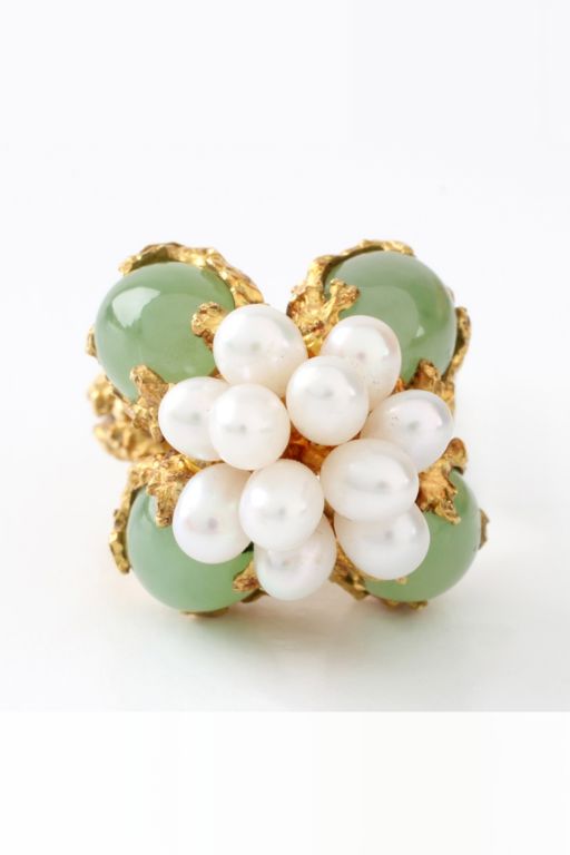 18k Yellow Gold Jade and Pearl Dome Ring
