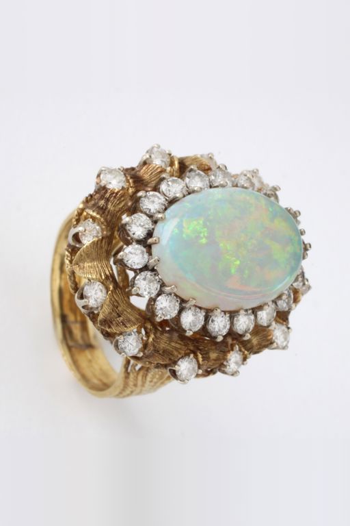 18k Yellow Gold Opal and Diamond Ring