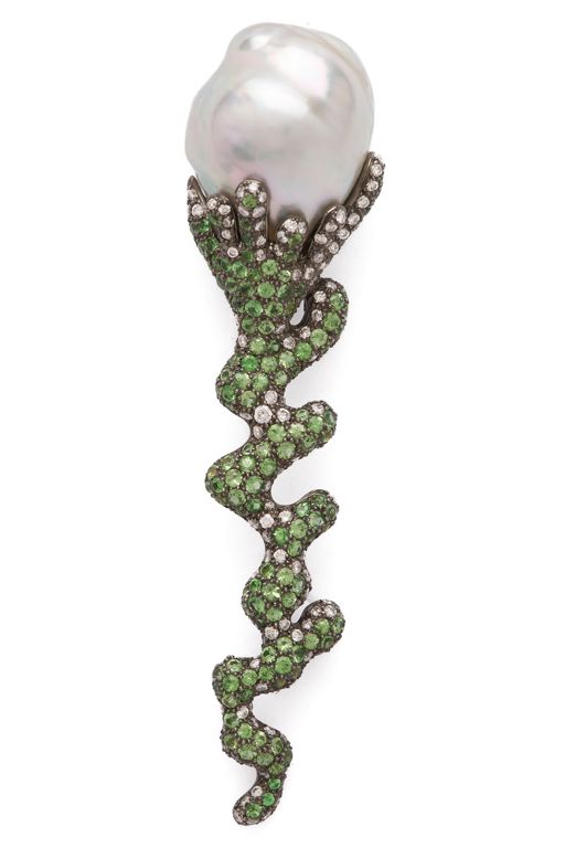 18k Pearl, Diamond and Tsavorite Bar Brooch