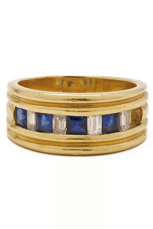 18k Yellow Gold Sapphire and Diamond Ring