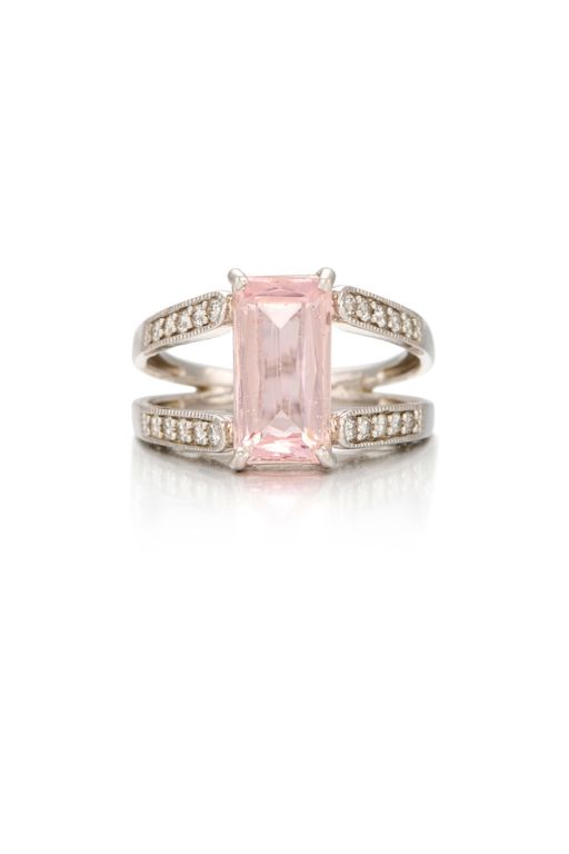 14k Gold Morganite and Diamond Ring