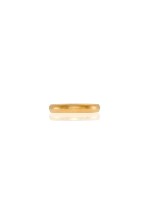 18k Gold Band Ring