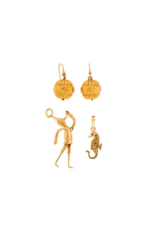 Gold Glass Pendant and Earrings