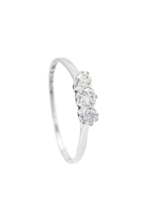 18k Gold Diamond Three-Stone Ring