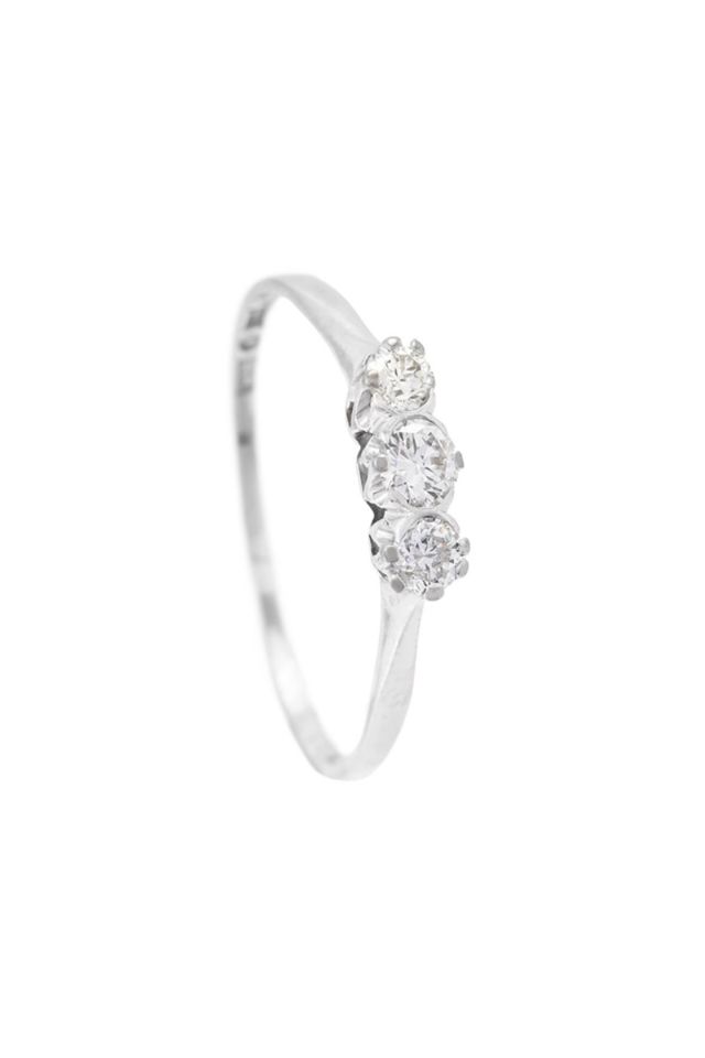 18k Gold Diamond Three-Stone Ring