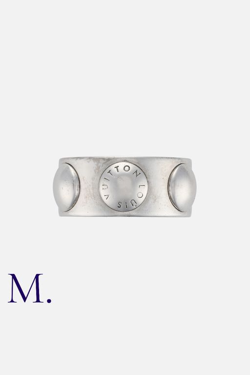 18k White Gold Band Ring
