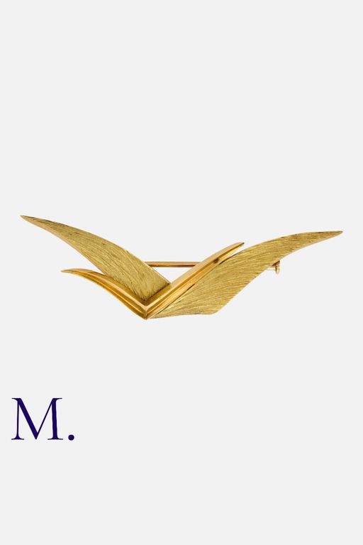 18k Yellow Gold Wing Brooch