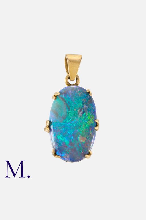 9k Yellow Gold Black Opal Pendant