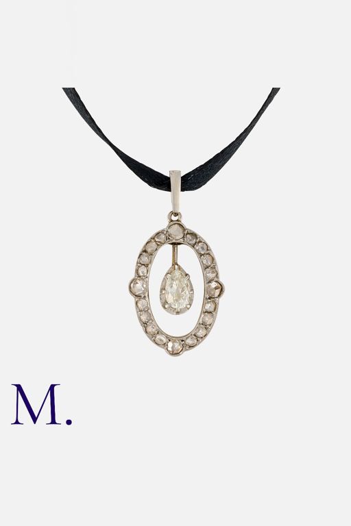 18k Gold Diamond Pendant