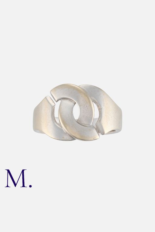 18k White Gold Handcuffs Ring