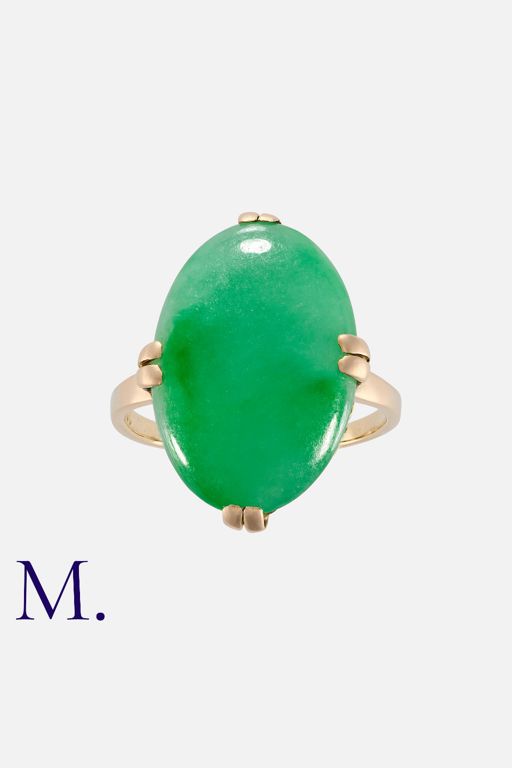 9k Yellow Gold Jade Ring