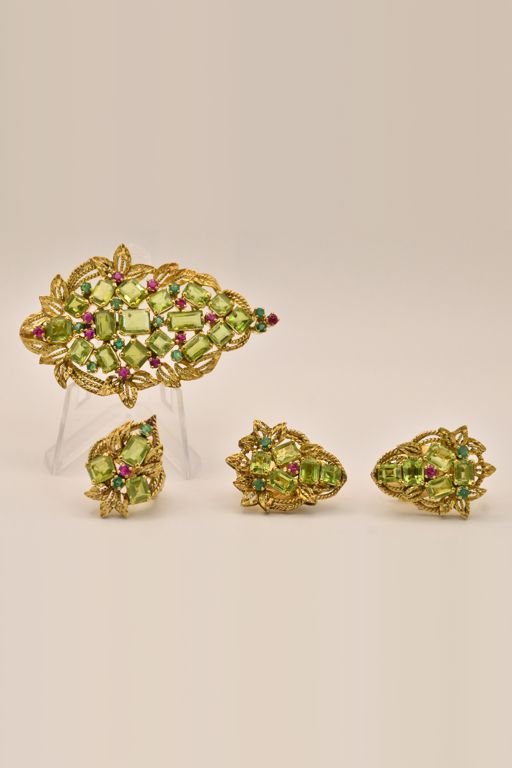 Gold Multi-Gem Jewelry Set