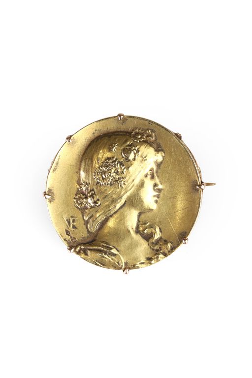 18k Gold Brooch