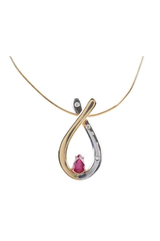 18k Gold Ruby and Diamond Pendant Necklace