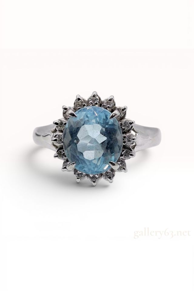 Platinum Aquamarine and Diamond Cluster Ring