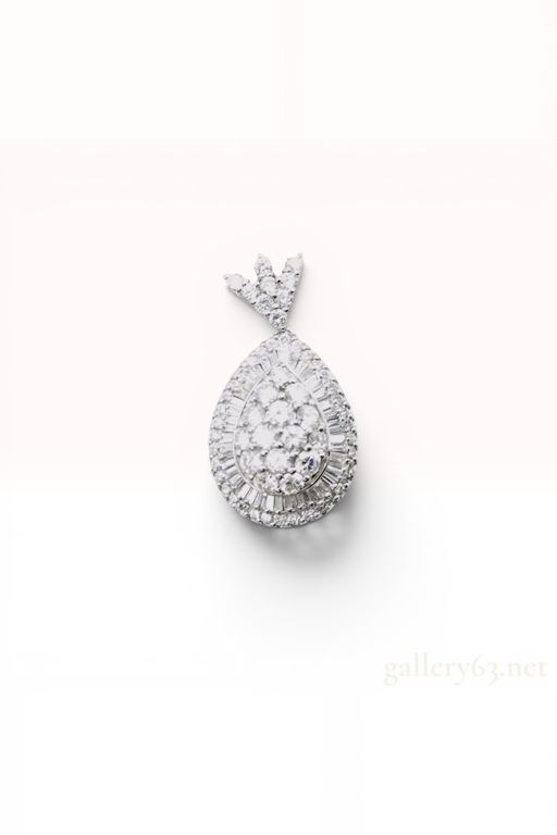 Platinum Diamond Cluster Pendant