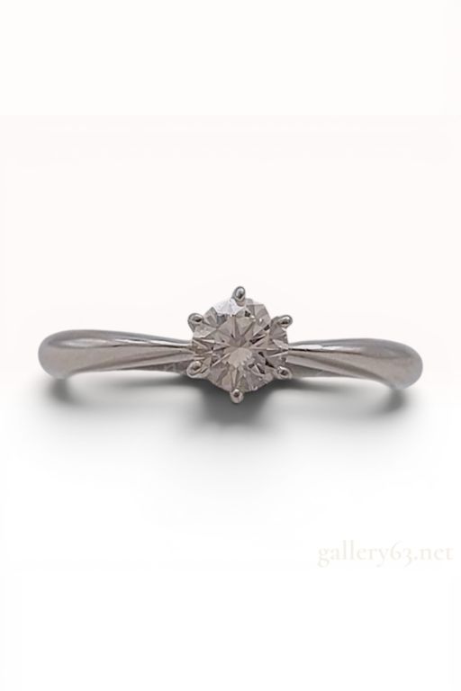 Platinum Diamond Solitaire Ring