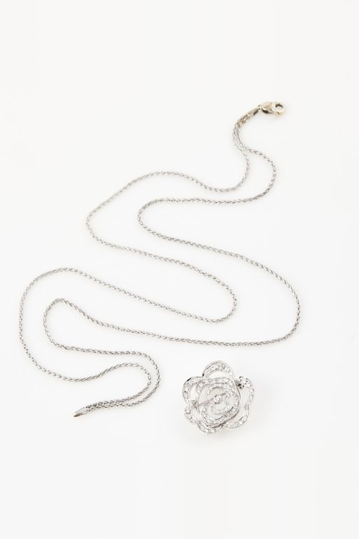 18k Gold Diamond Pendant Necklace