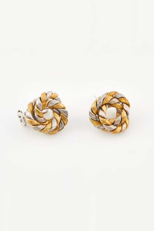 Pair of 18k Gold Earrings