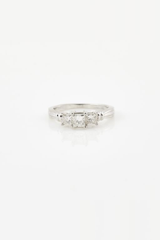 Platinum Diamond Ring